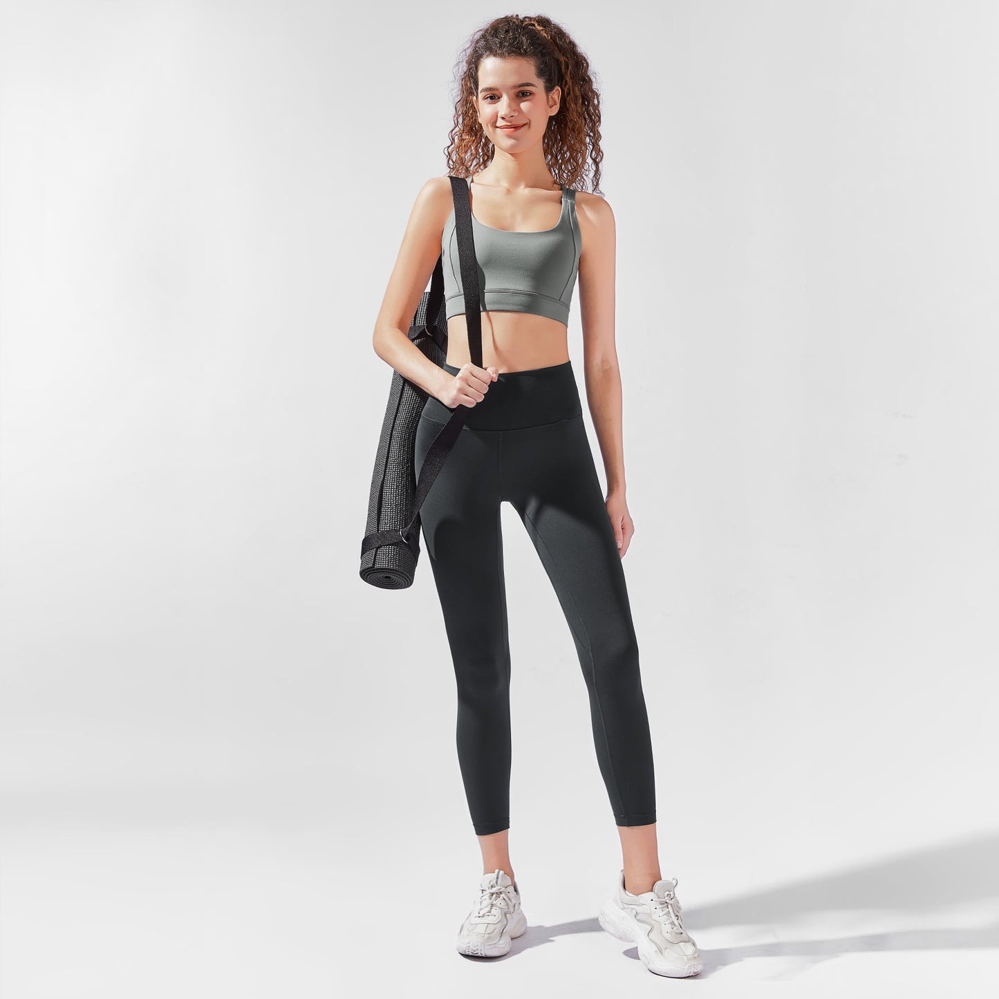 High-Waisted 7/8 YULA Yoga Leggings - Black