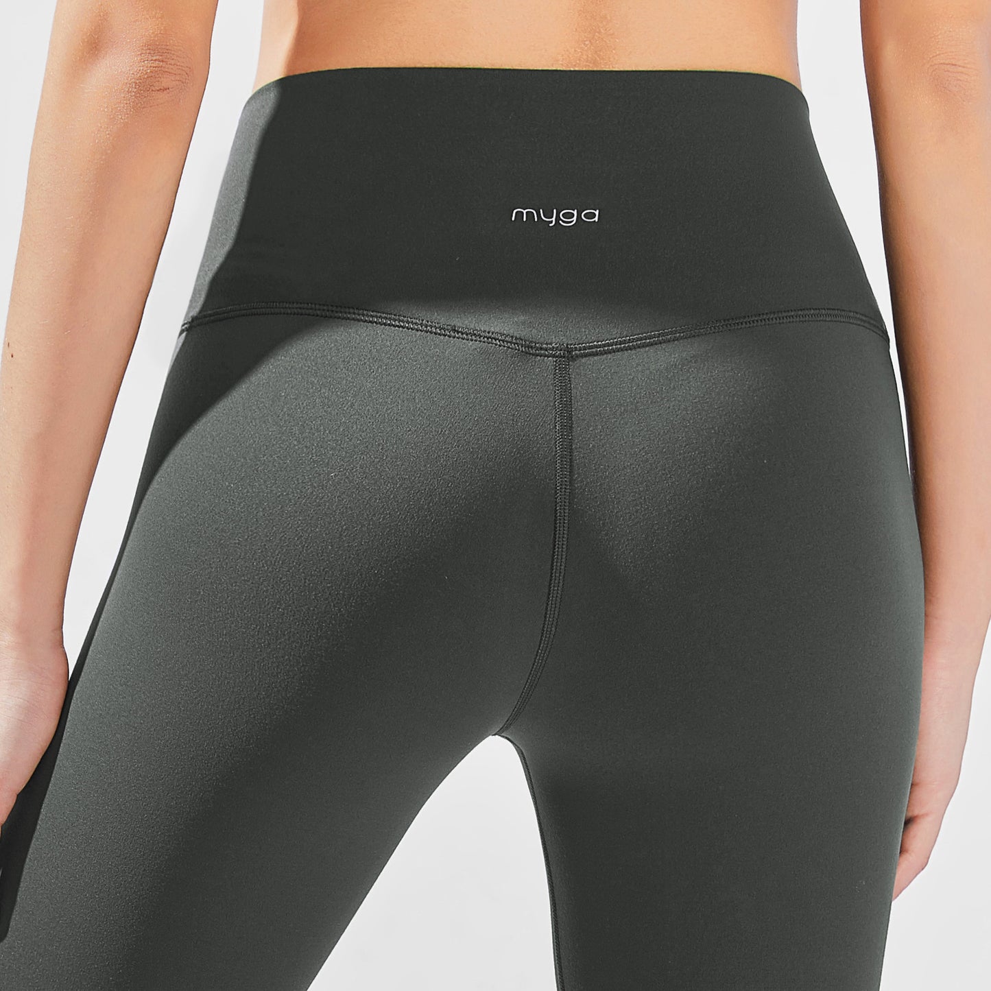 High-Waisted 7/8 YULA Yoga Leggings - Dark Grey