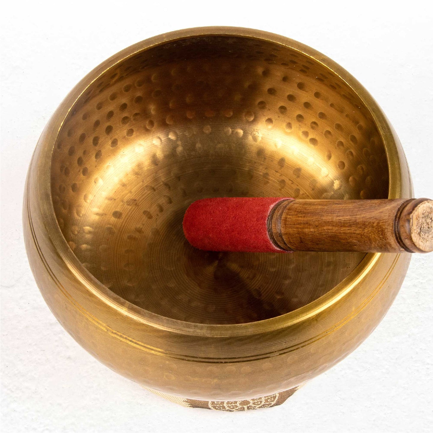 Hammered Brass Singing Bowls - Large (18cm)